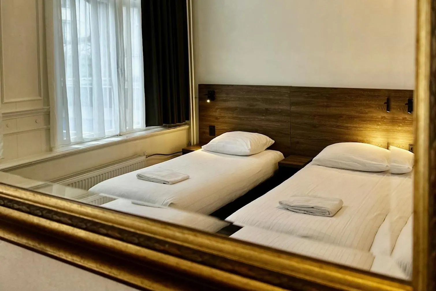 Hotel De Munck Amsterdam 2*,  Netherlands